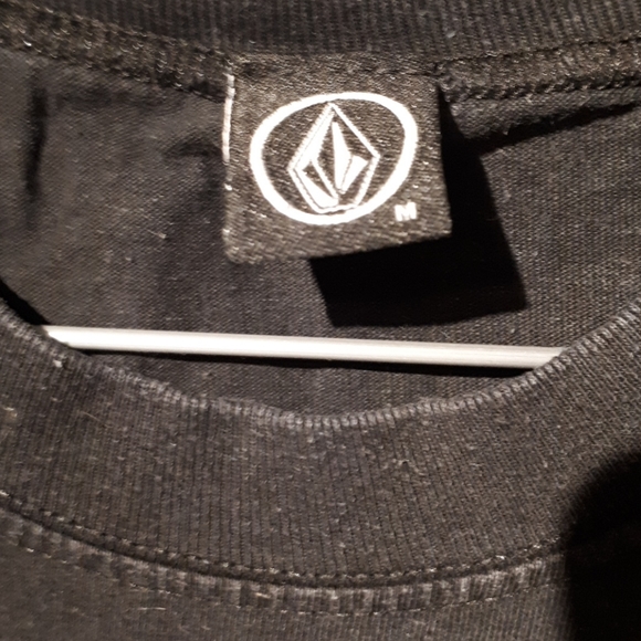 Volcom Muscle Shirt - Picture 2 of 3